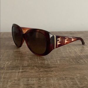 NWOT Fendi Sunglasses for Women - Model FS5357